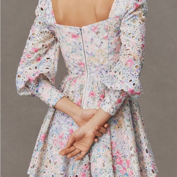 Bardot Lila Flounce mini Broderie dress, size 12 - Picture 2 of 5